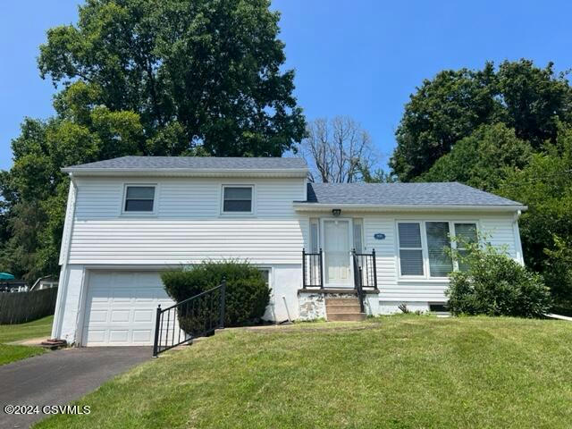 803 COUNTRY CLUB DR, BLOOMSBURG, PA 17815, photo 1 of 16