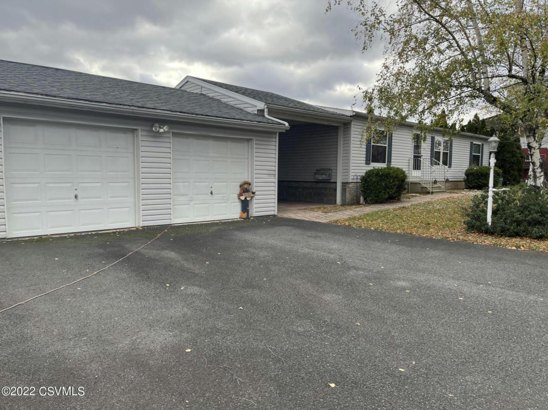 1300 W MONTGOMERY ST, COAL TOWNSHIP, PA 17866, photo 1 of 17