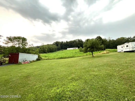 48 RAG HEAD LN, MIDDLEBURG, PA 17842, photo 2 of 34